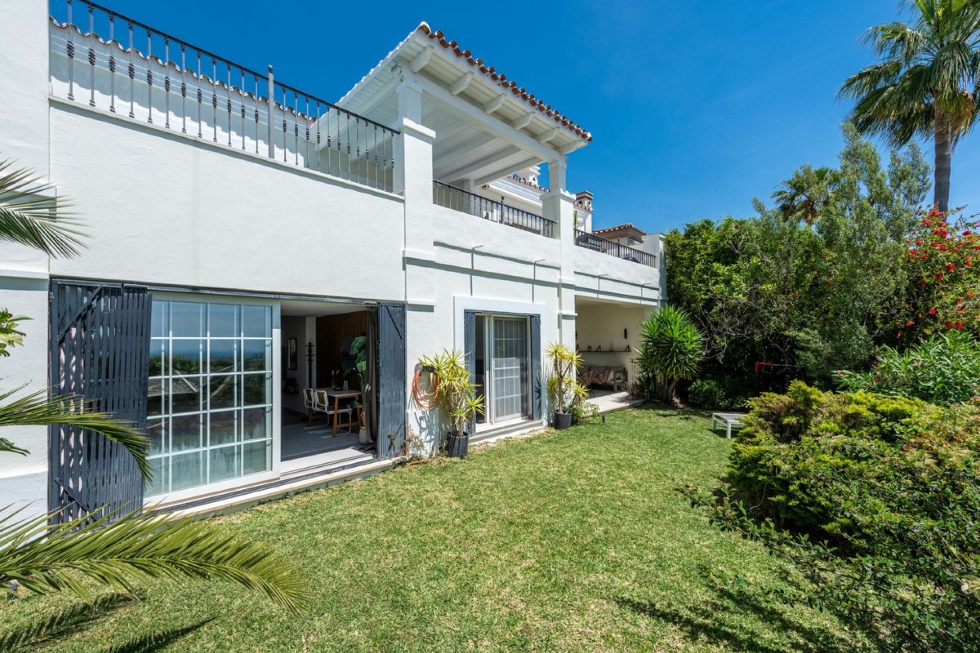 Resale - Villa - Marbella - Nueva Andalucía