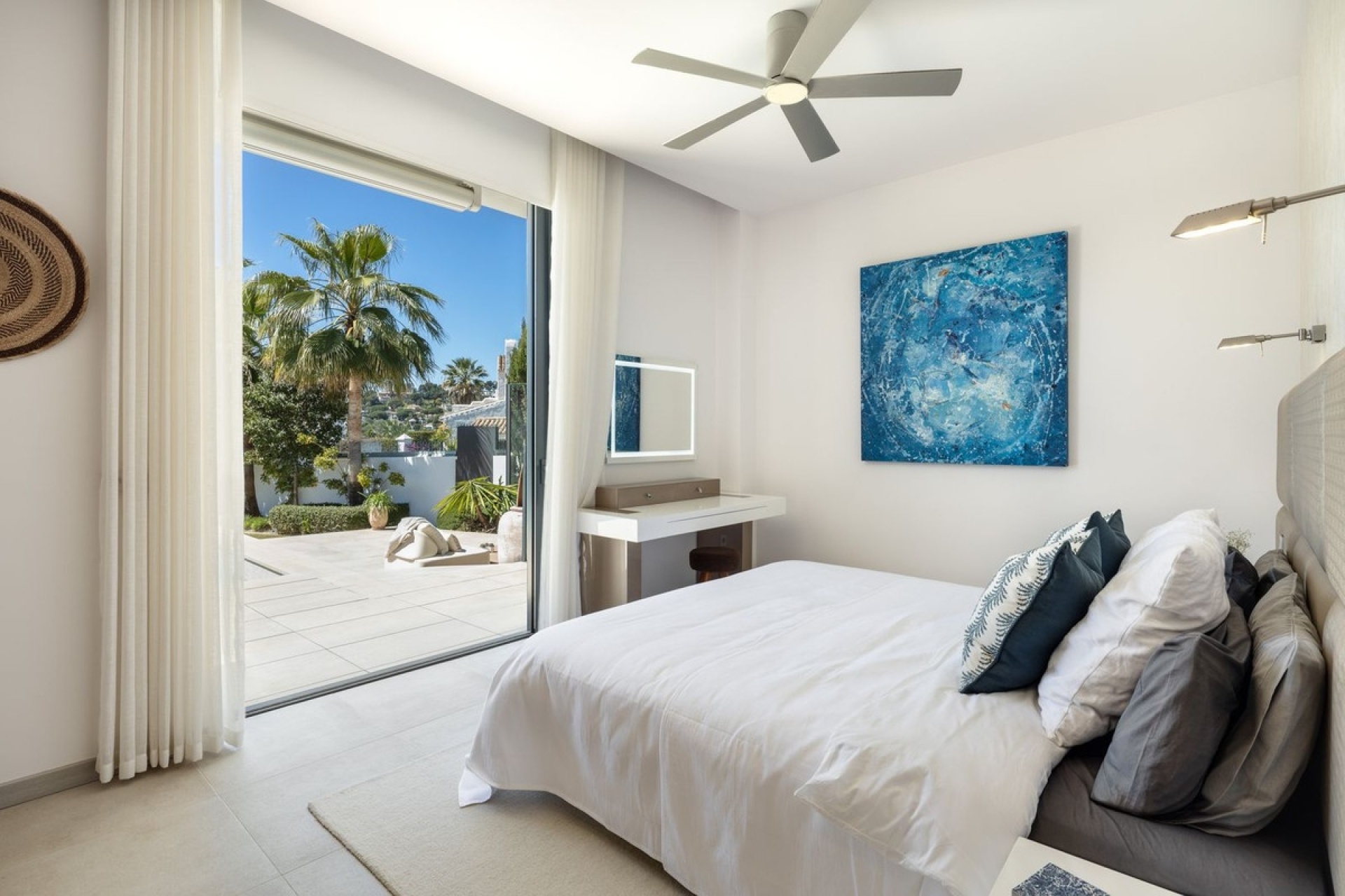 Resale - Villa - Marbella - Nueva Andalucía