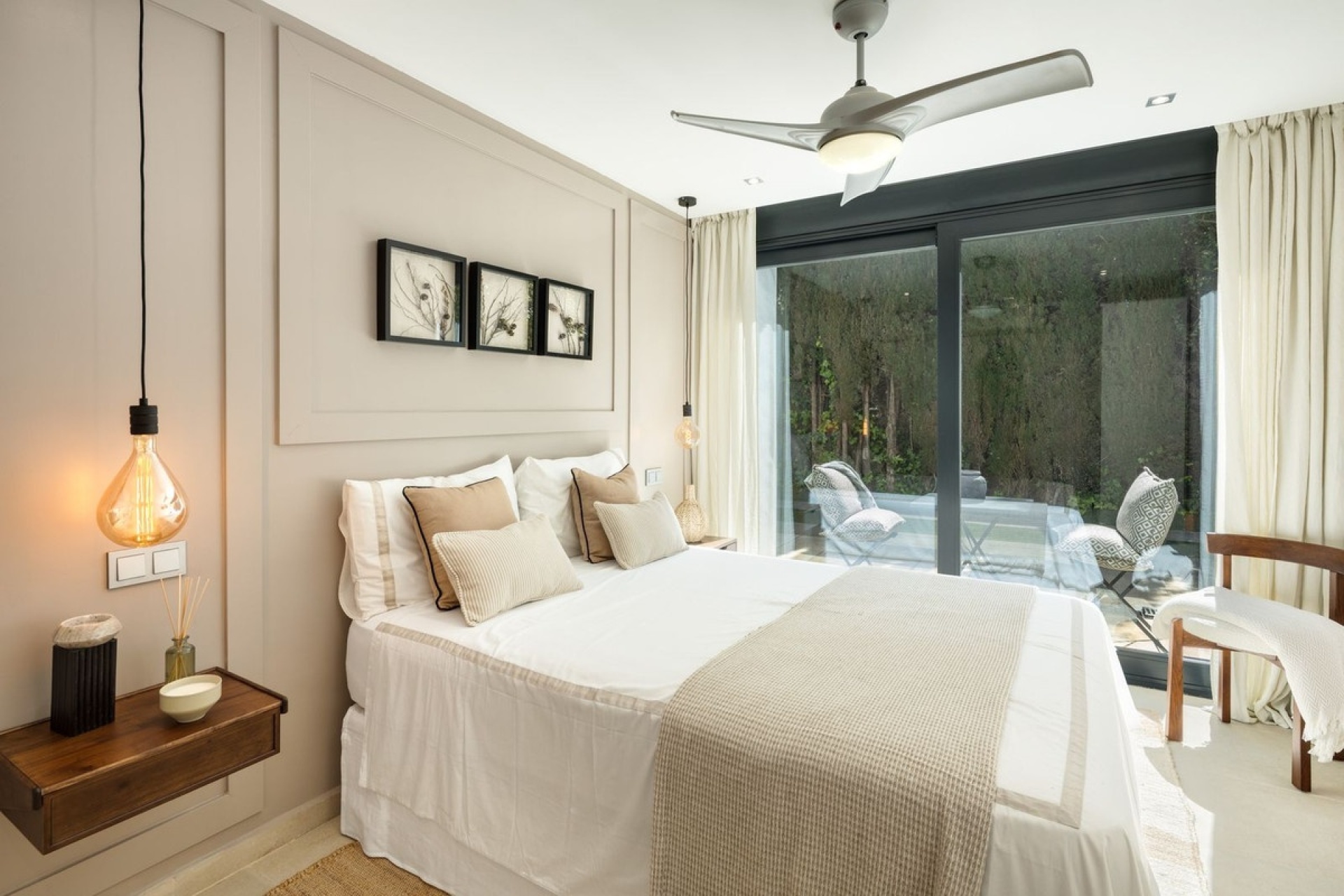 Resale - Villa - Marbella - Nueva Andalucía