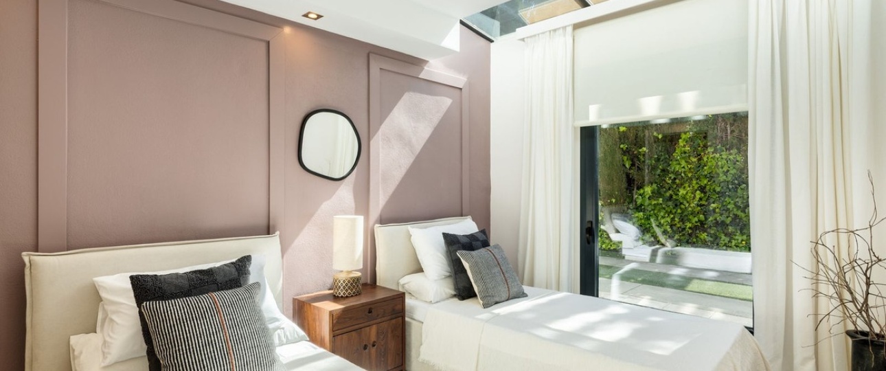 Resale - Villa - Marbella - Nueva Andalucía
