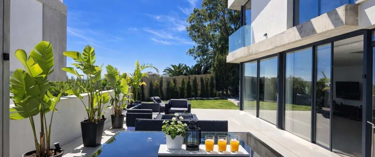 Resale - Villa - Marbella - Nueva Andalucía