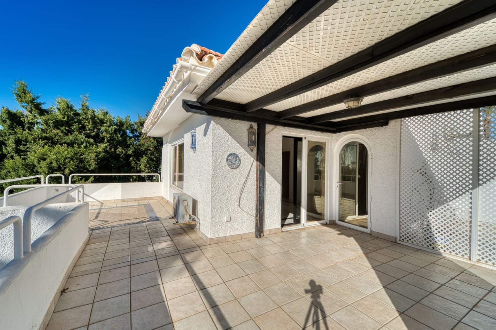Resale - Villa - Marbella - Nueva Andalucía