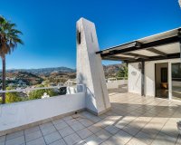 Resale - Villa - Marbella - Nueva Andalucía