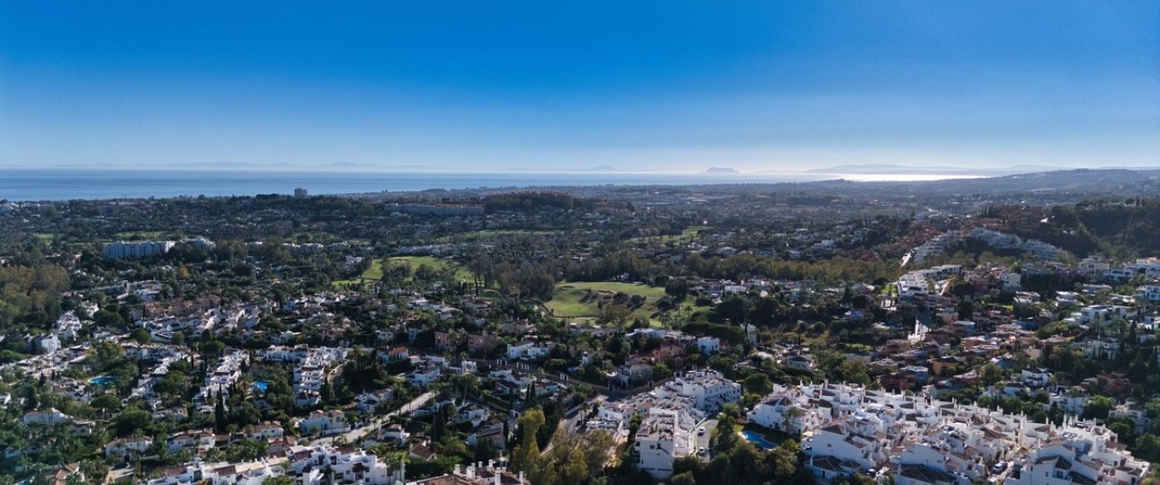 Resale - Villa - Marbella - Nueva Andalucía