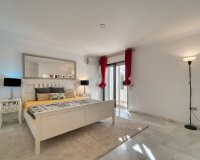 Resale - Villa - Marbella - Nueva Andalucía