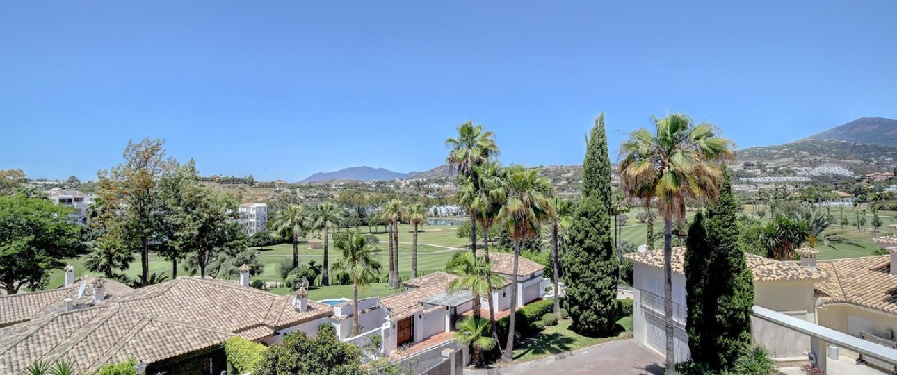 Resale - Villa - Marbella - Nueva Andalucía