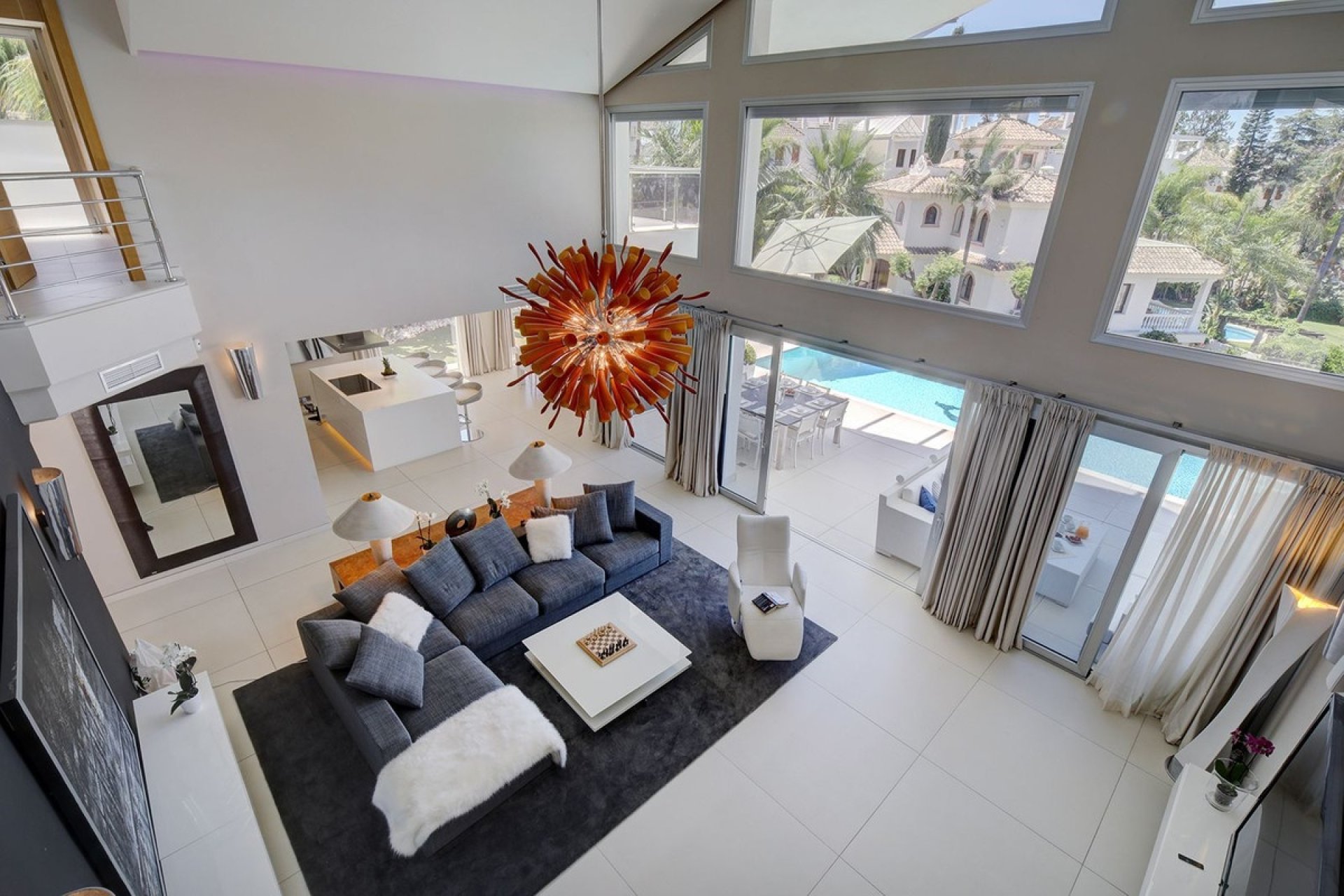 Resale - Villa - Marbella - Nueva Andalucía