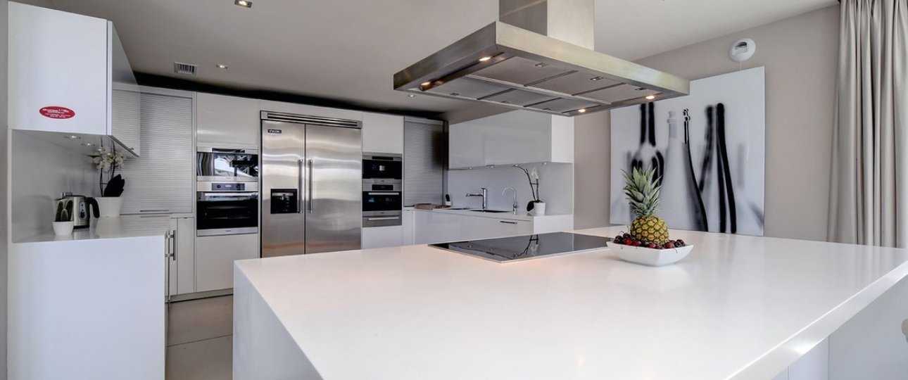 Resale - Villa - Marbella - Nueva Andalucía