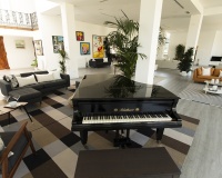 Resale - Villa - Marbella - Nueva Andalucía
