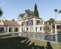 Resale - Villa - Marbella - Nueva Andalucía