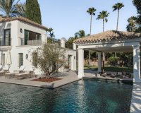 Resale - Villa - Marbella - Nueva Andalucía