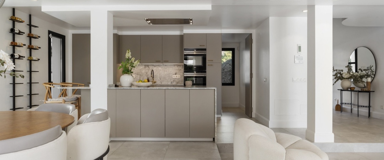 Resale - Villa - Marbella - Nueva Andalucía