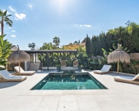 Resale - Villa - Marbella - Nueva Andalucía
