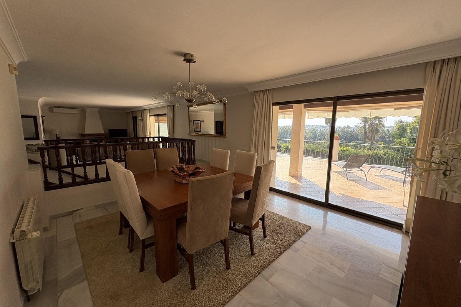 Resale - Villa - Marbella - Nueva Andalucía