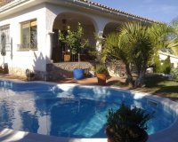 Resale - Villa - Marbella - Nueva Andalucía