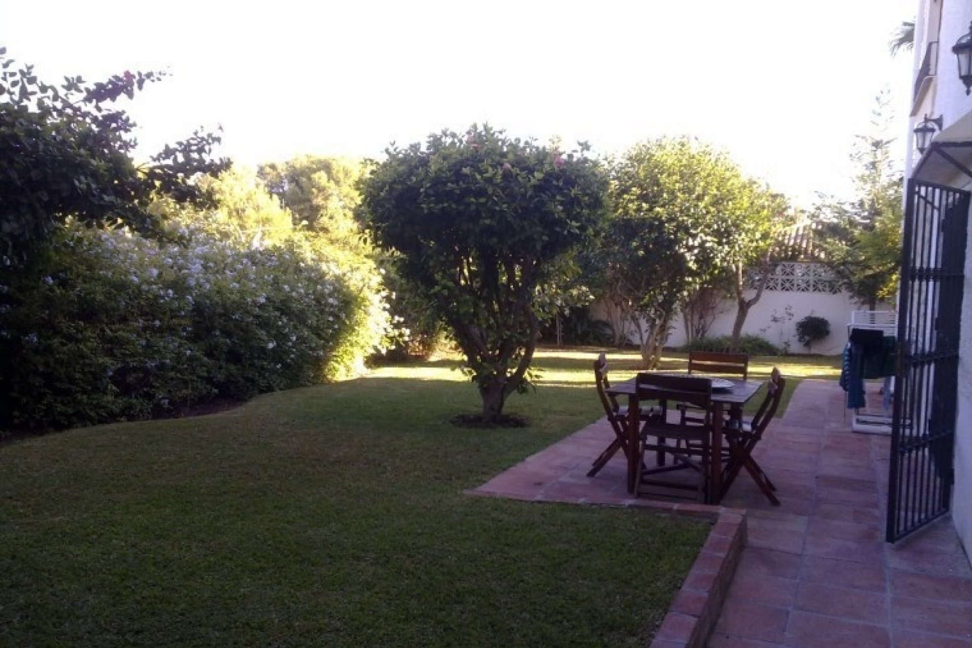 Resale - Villa - Marbella - Nueva Andalucía