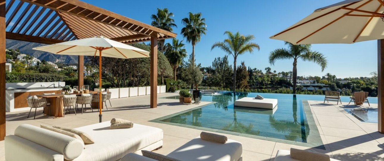 Resale - Villa - Marbella - Nueva Andalucía