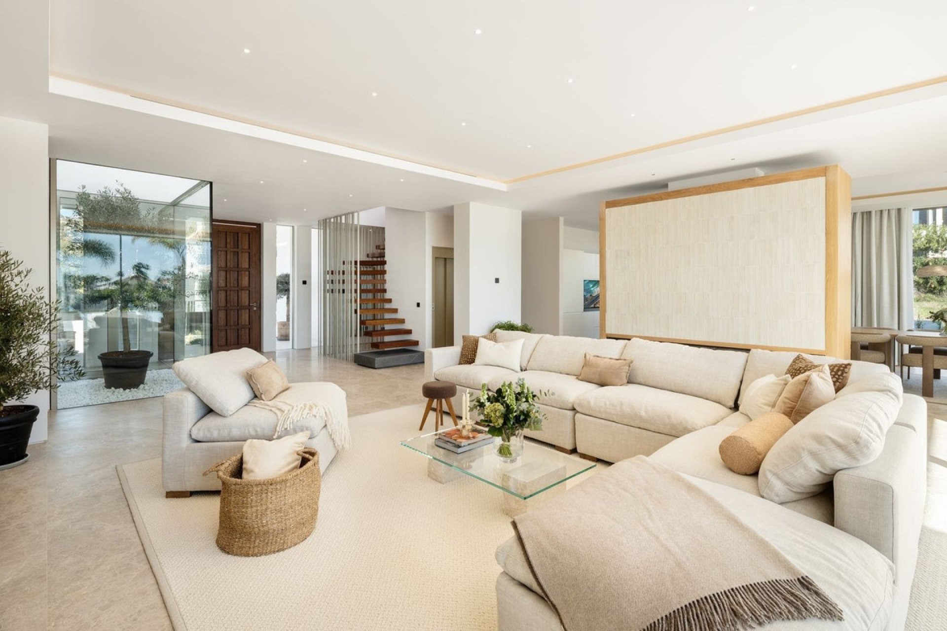 Resale - Villa - Marbella - Nueva Andalucía