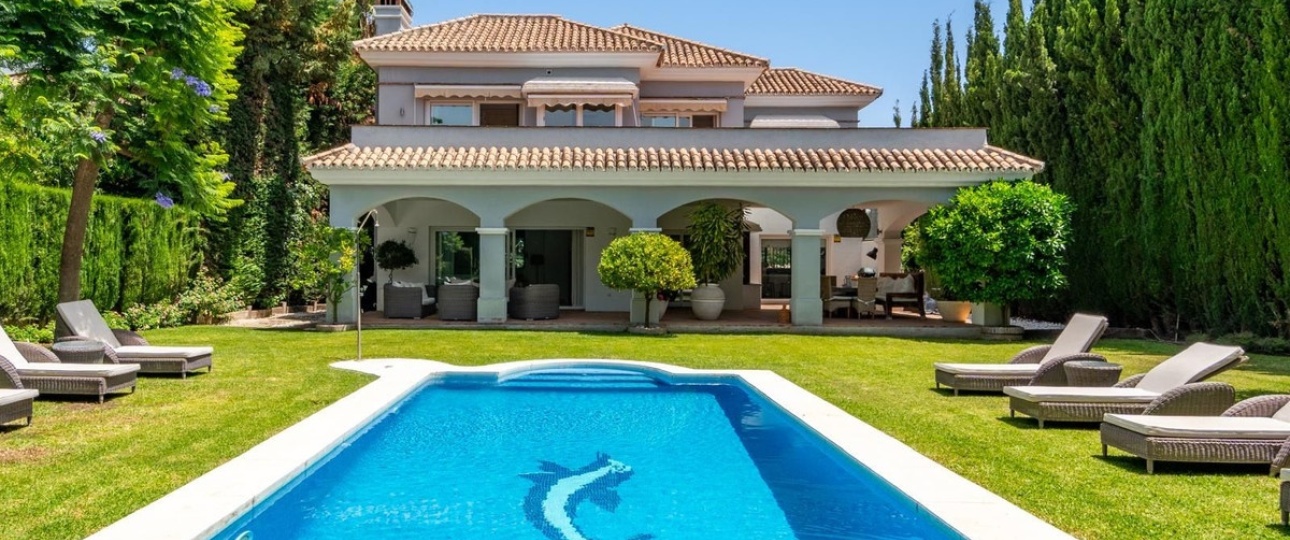 Resale - Villa - Marbella - Nueva Andalucía