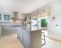 Resale - Villa - Marbella - Nueva Andalucía