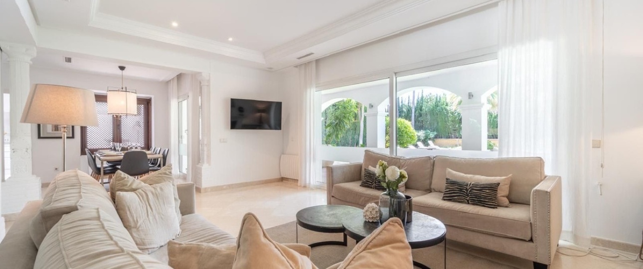 Resale - Villa - Marbella - Nueva Andalucía