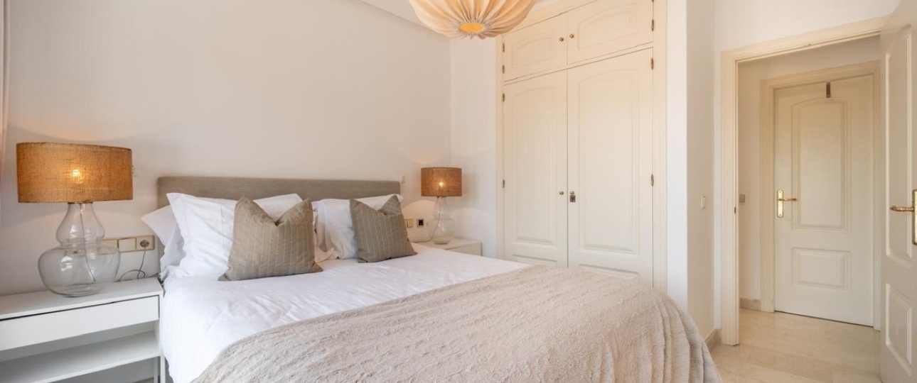 Resale - Villa - Marbella - Nueva Andalucía