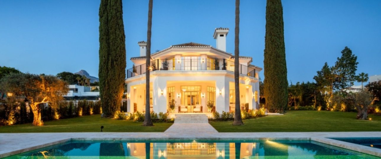 Resale - Villa - Marbella - Nueva Andalucía