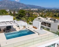 Resale - Villa - Marbella - Nueva Andalucía