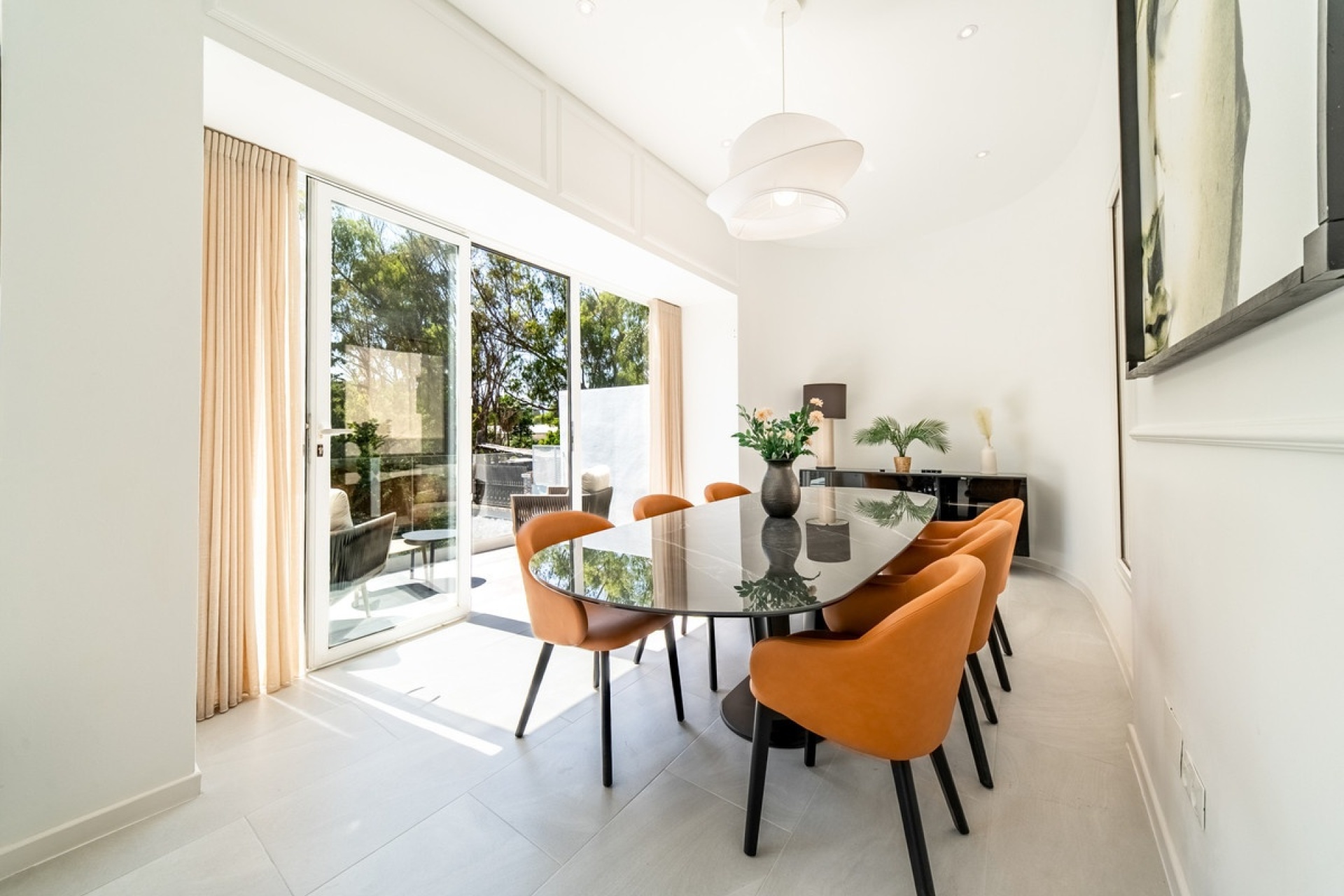 Resale - Villa - Marbella - Nueva Andalucía