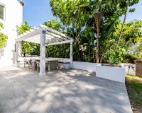 Resale - Villa - Marbella - Nueva Andalucía