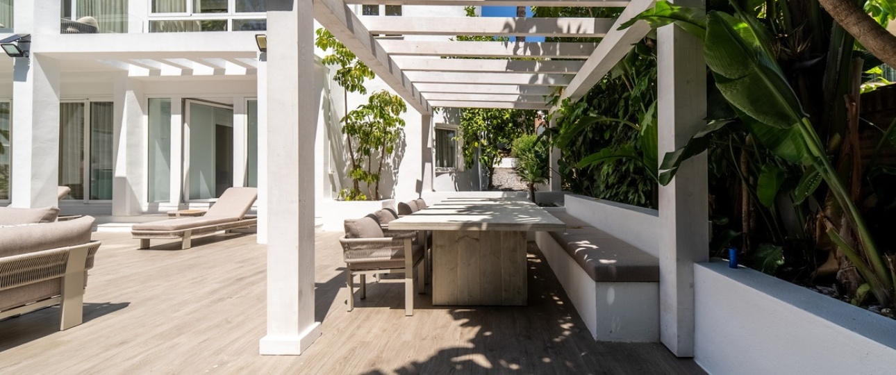 Resale - Villa - Marbella - Nueva Andalucía