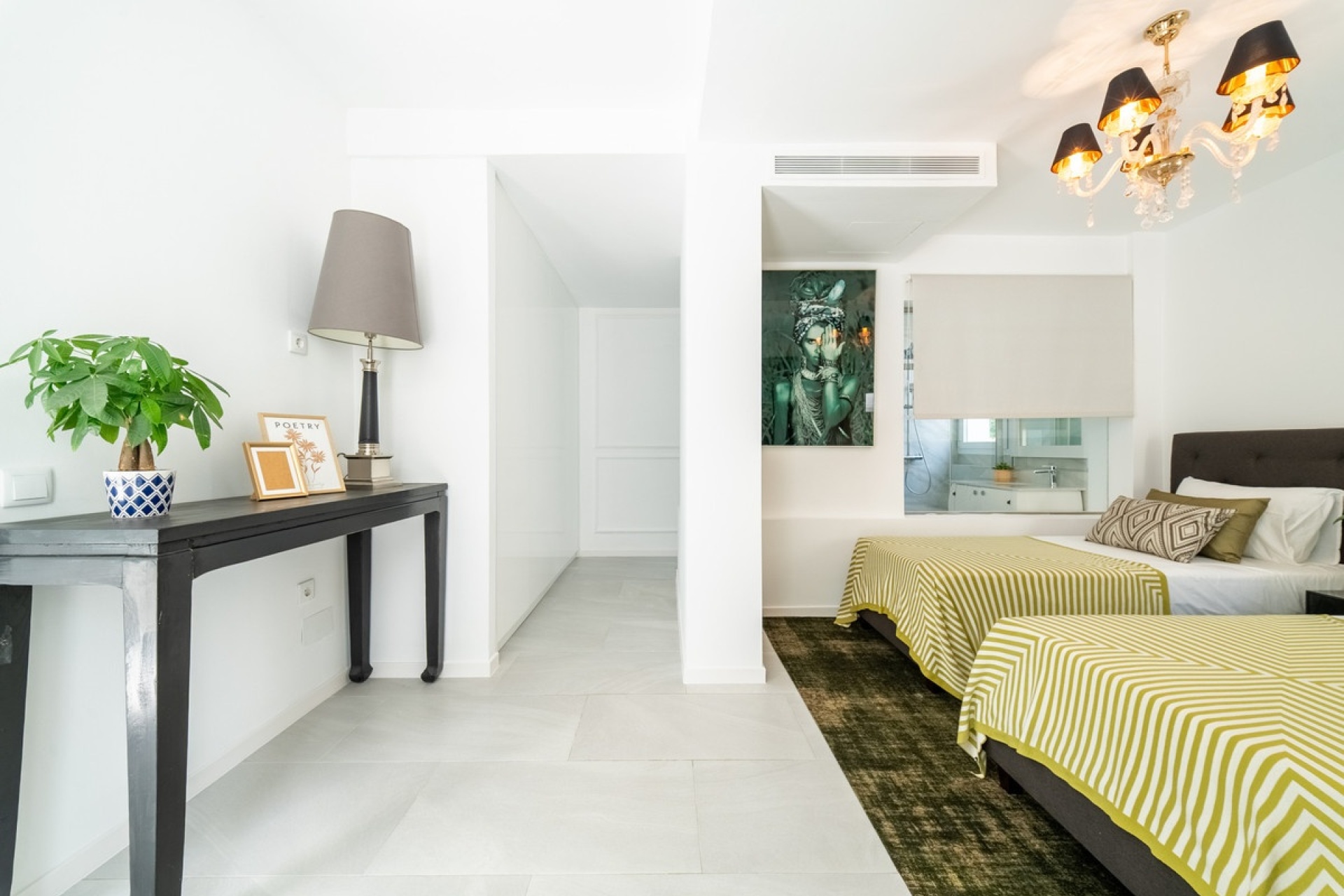 Resale - Villa - Marbella - Nueva Andalucía