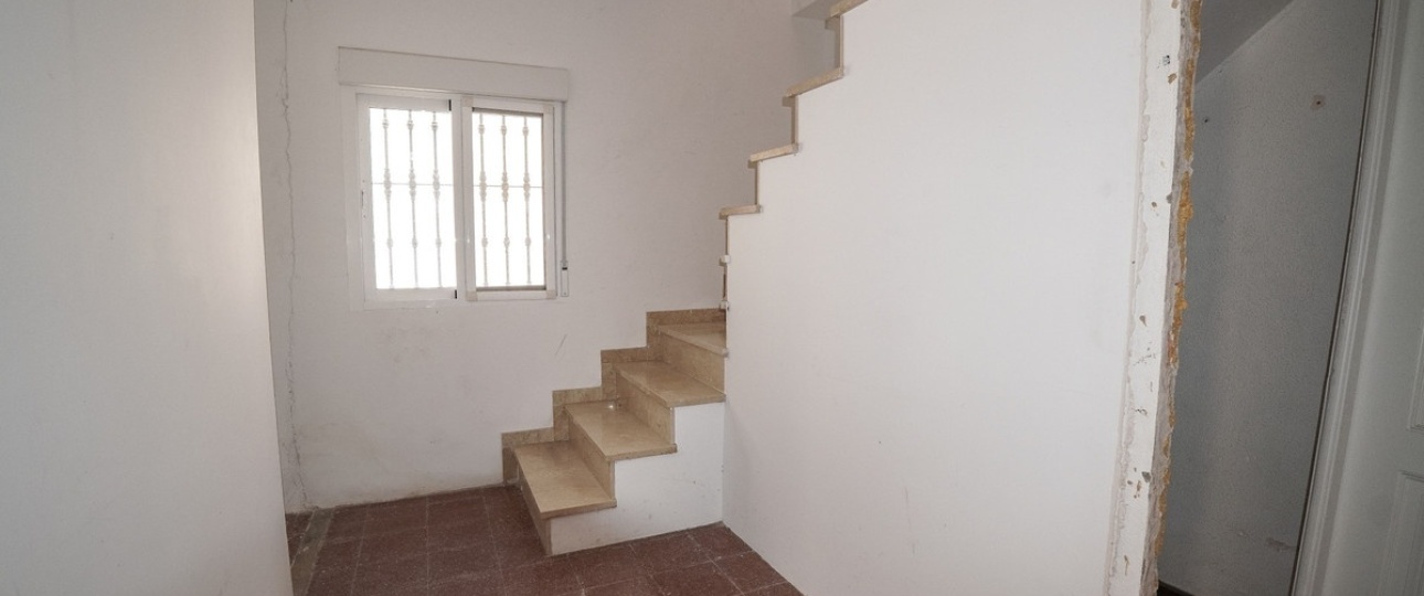 Resale - Villa - Marbella - Nueva Andalucía