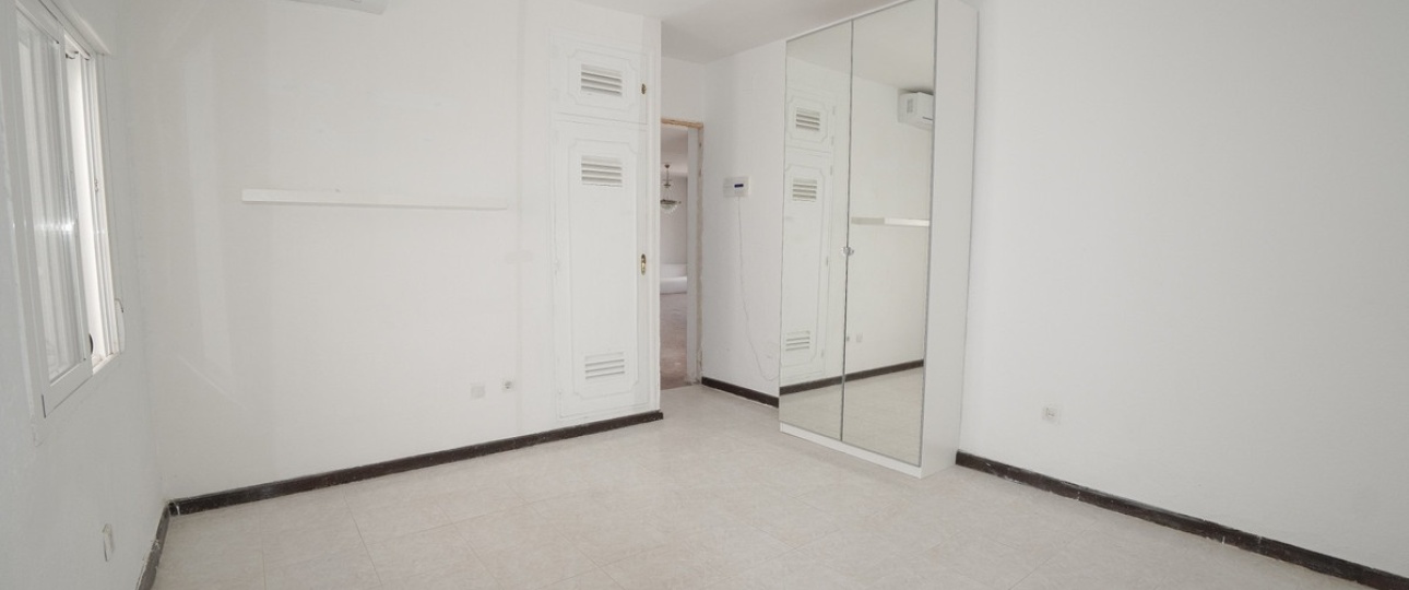 Resale - Villa - Marbella - Nueva Andalucía