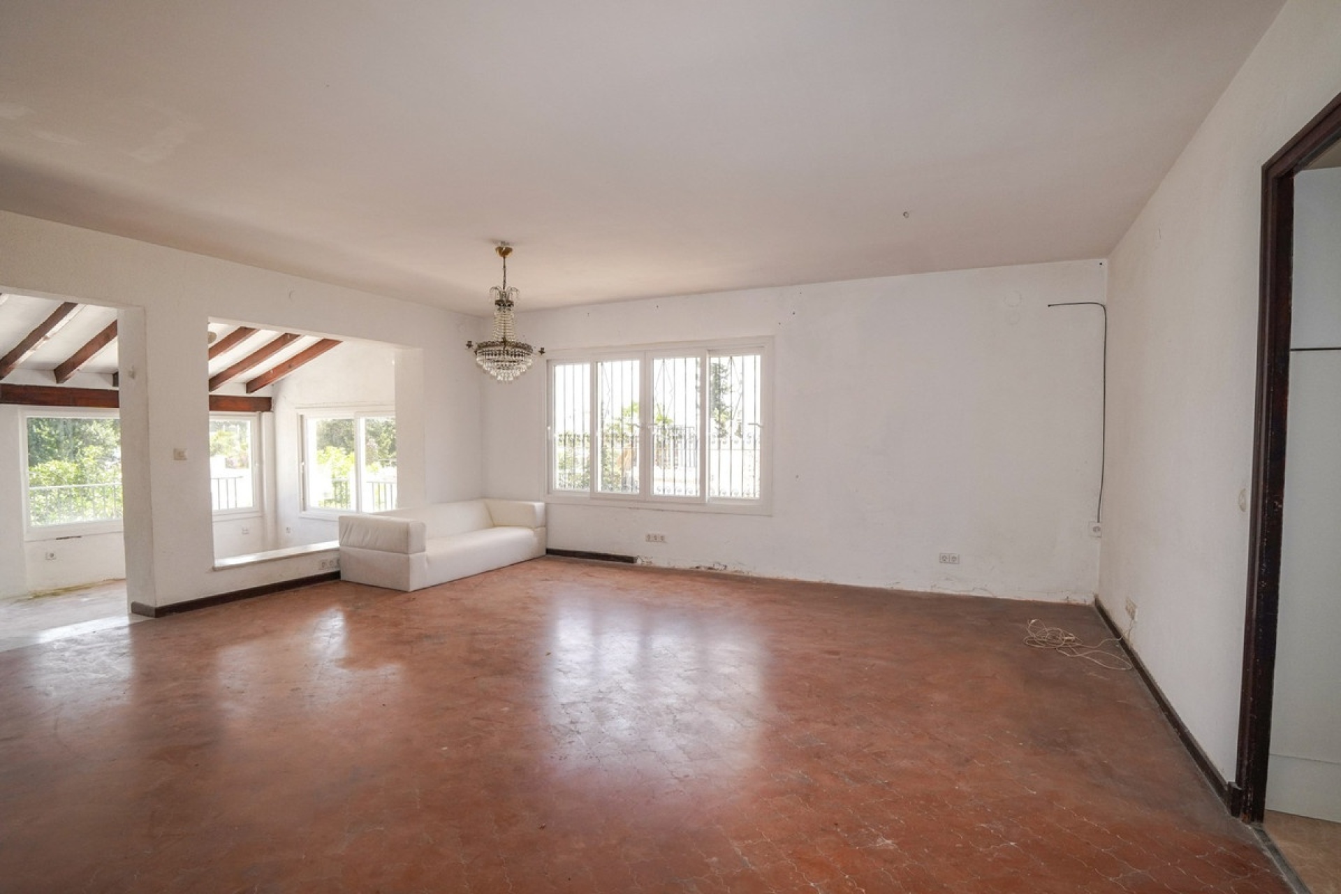 Resale - Villa - Marbella - Nueva Andalucía