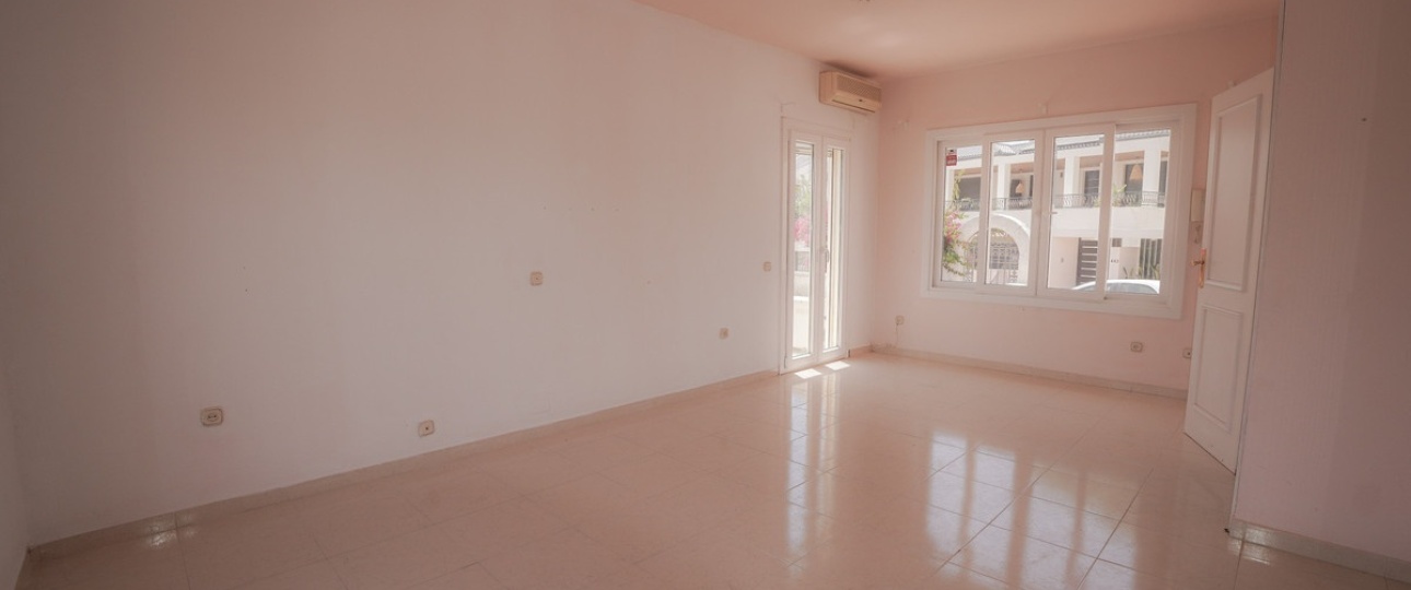 Resale - Villa - Marbella - Nueva Andalucía