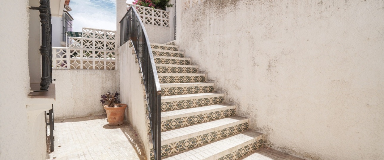 Resale - Villa - Marbella - Nueva Andalucía