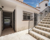 Resale - Villa - Marbella - Nueva Andalucía