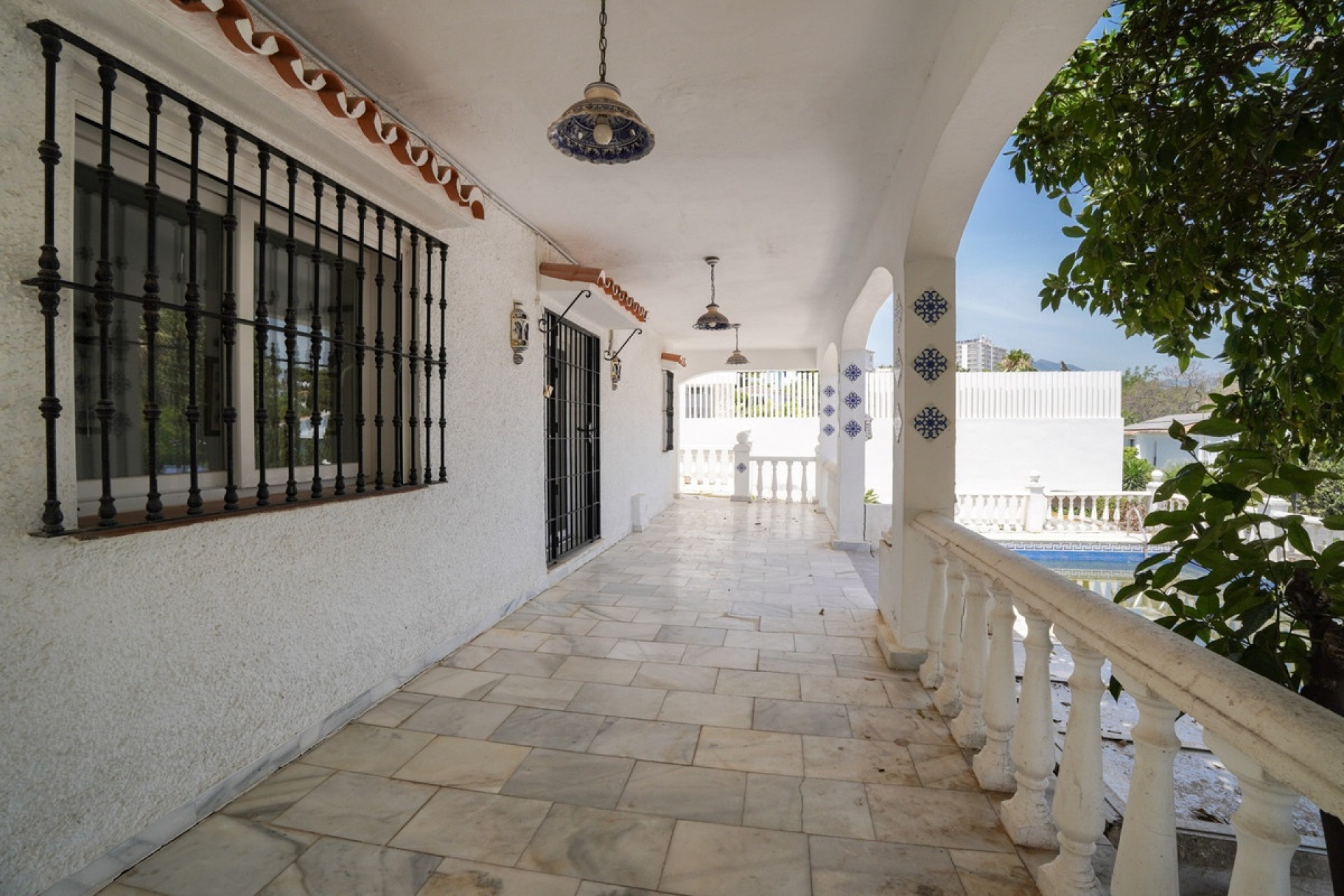 Resale - Villa - Marbella - Nueva Andalucía