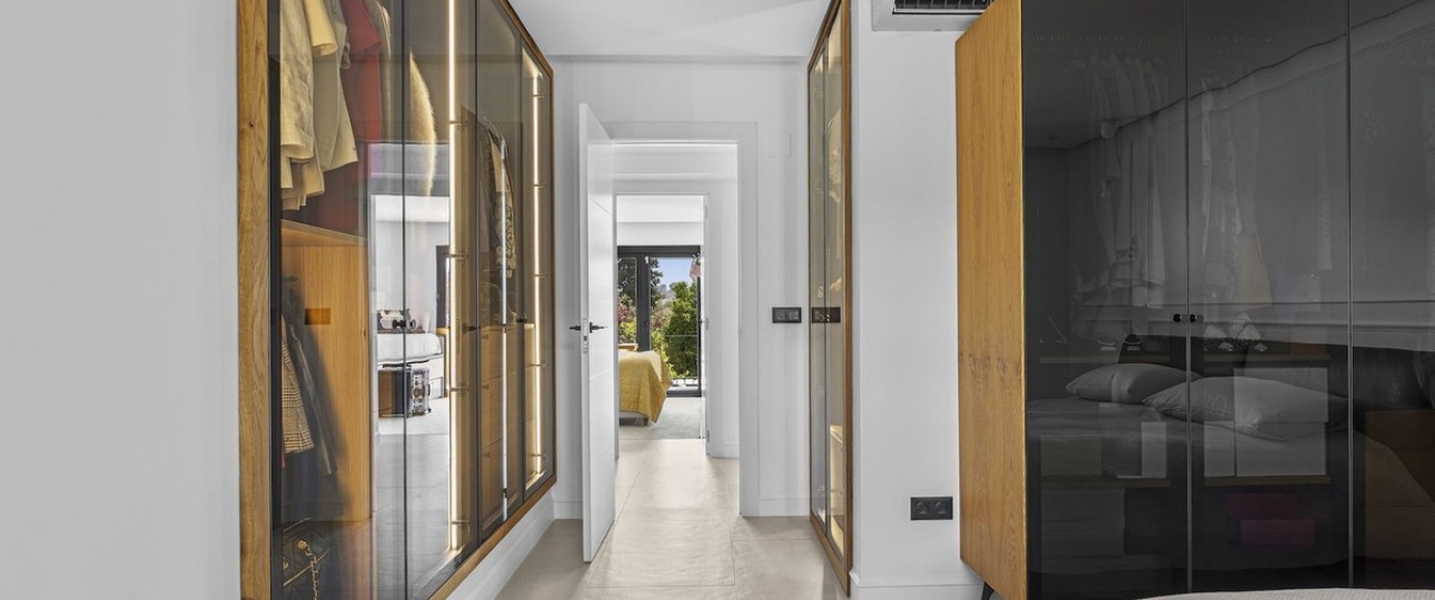 Resale - Villa - Marbella - Nueva Andalucía