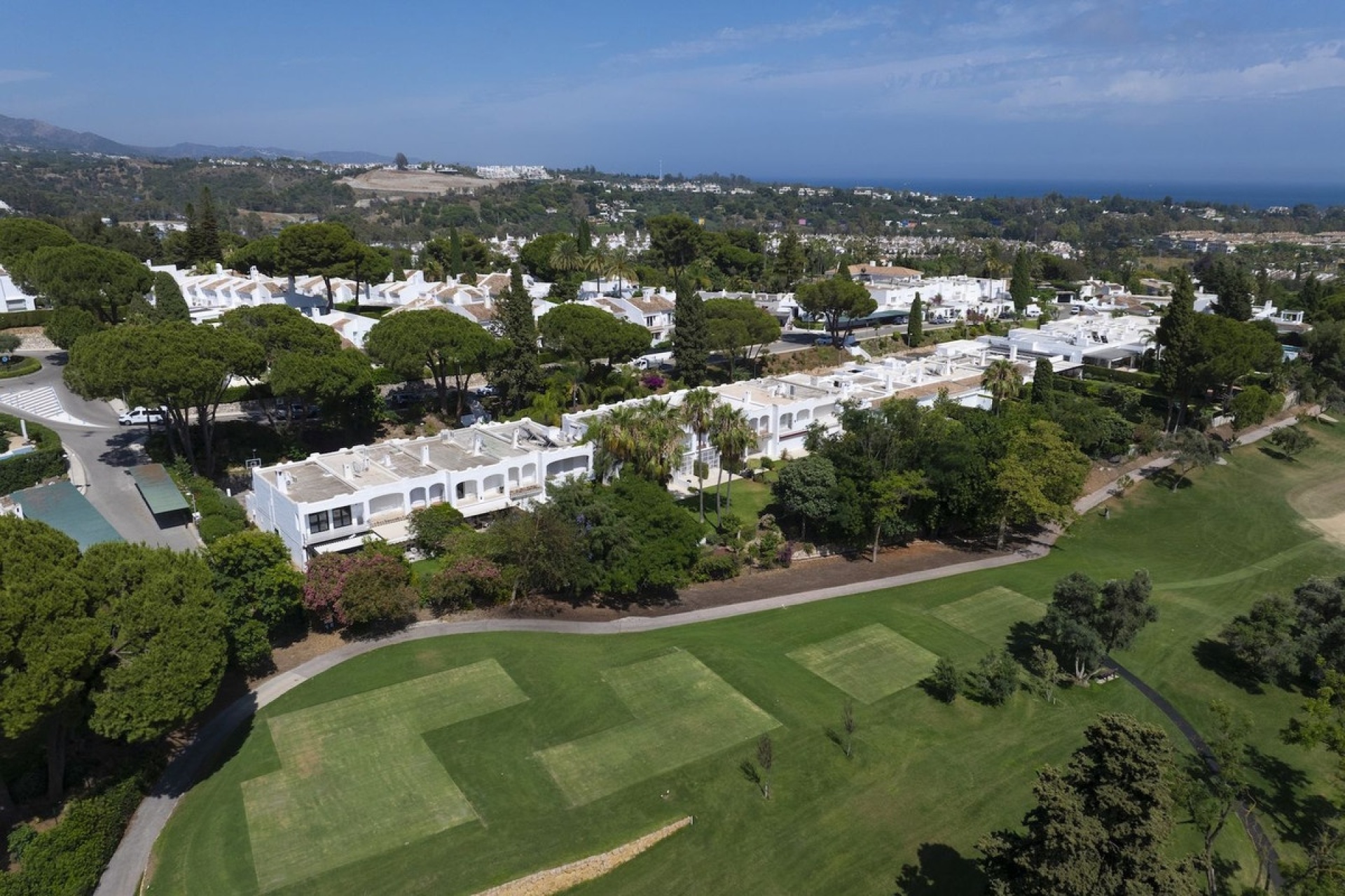 Resale - Villa - Marbella - Nueva Andalucía