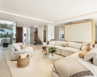 Resale - Villa - Marbella - Nueva Andalucía