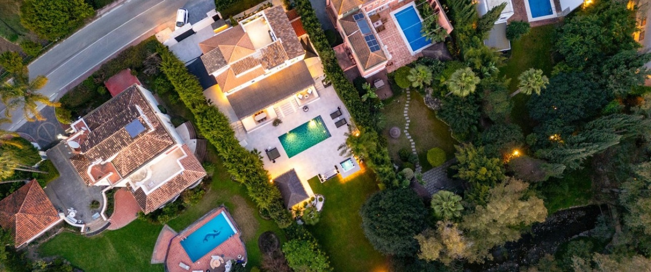 Resale - Villa - Marbella - Nueva Andalucía