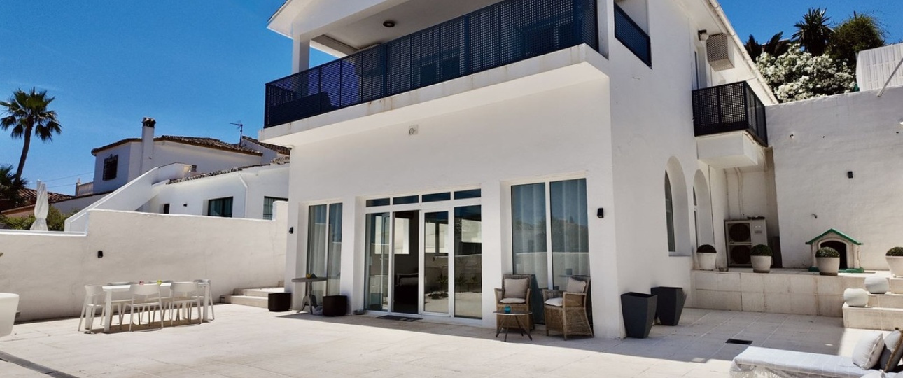 Resale - Villa - Marbella - Nueva Andalucía