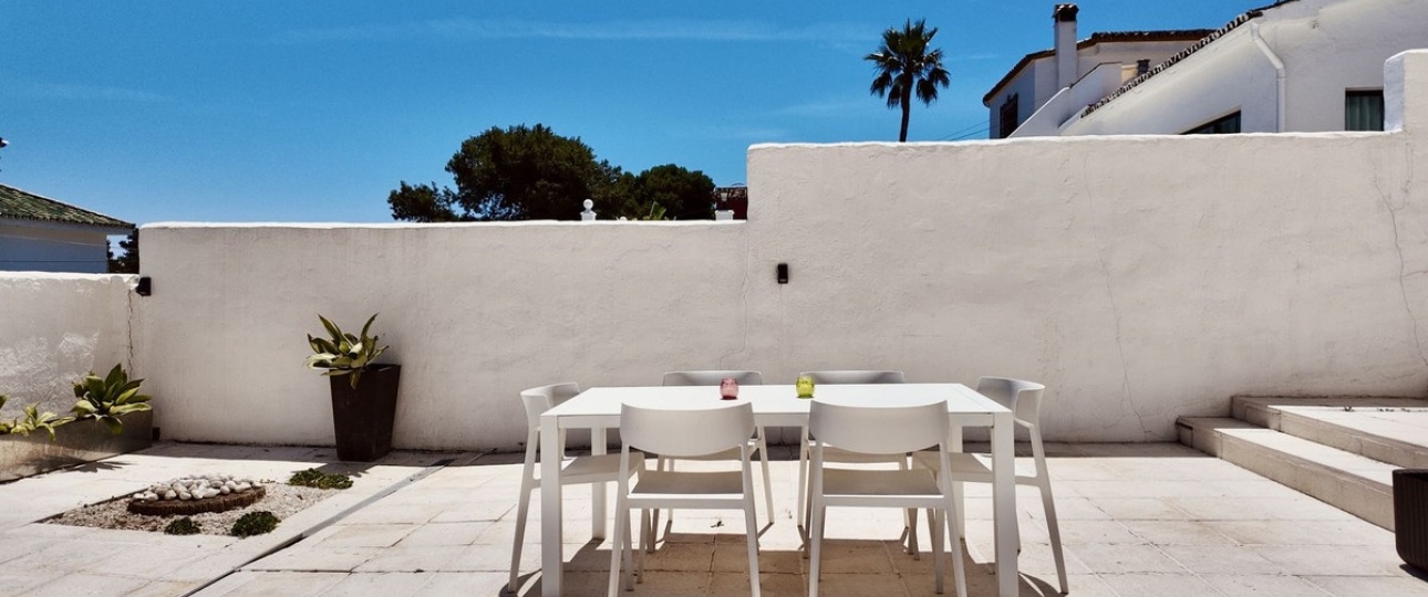 Resale - Villa - Marbella - Nueva Andalucía