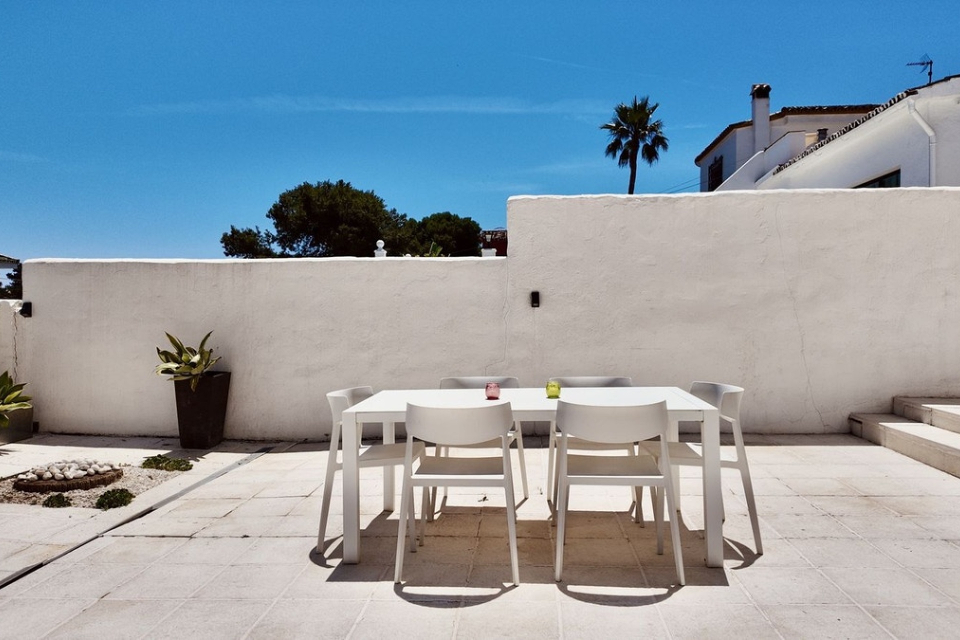 Resale - Villa - Marbella - Nueva Andalucía