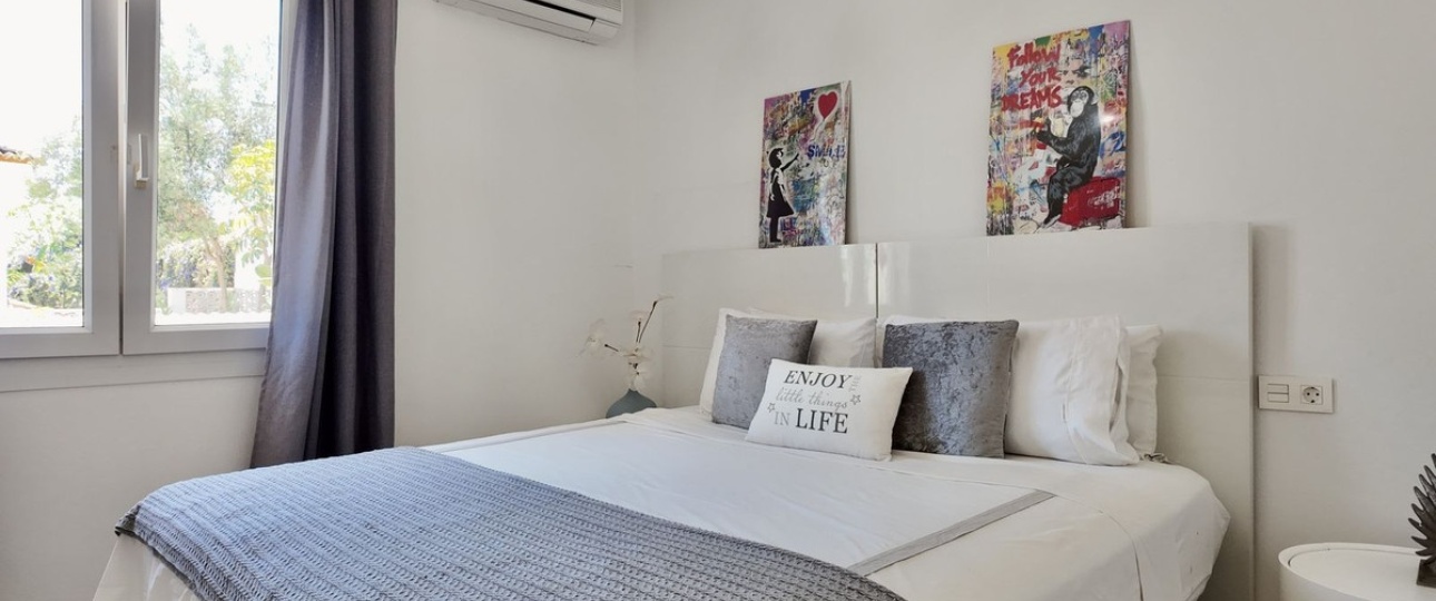 Resale - Villa - Marbella - Nueva Andalucía