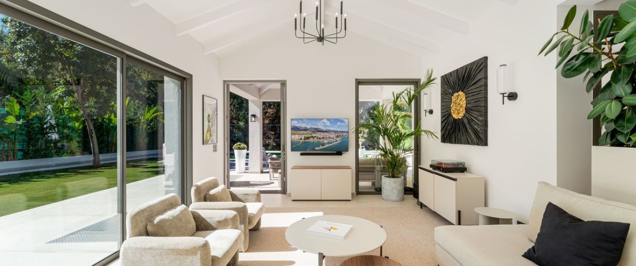 Resale - Villa - Marbella - Nueva Andalucía