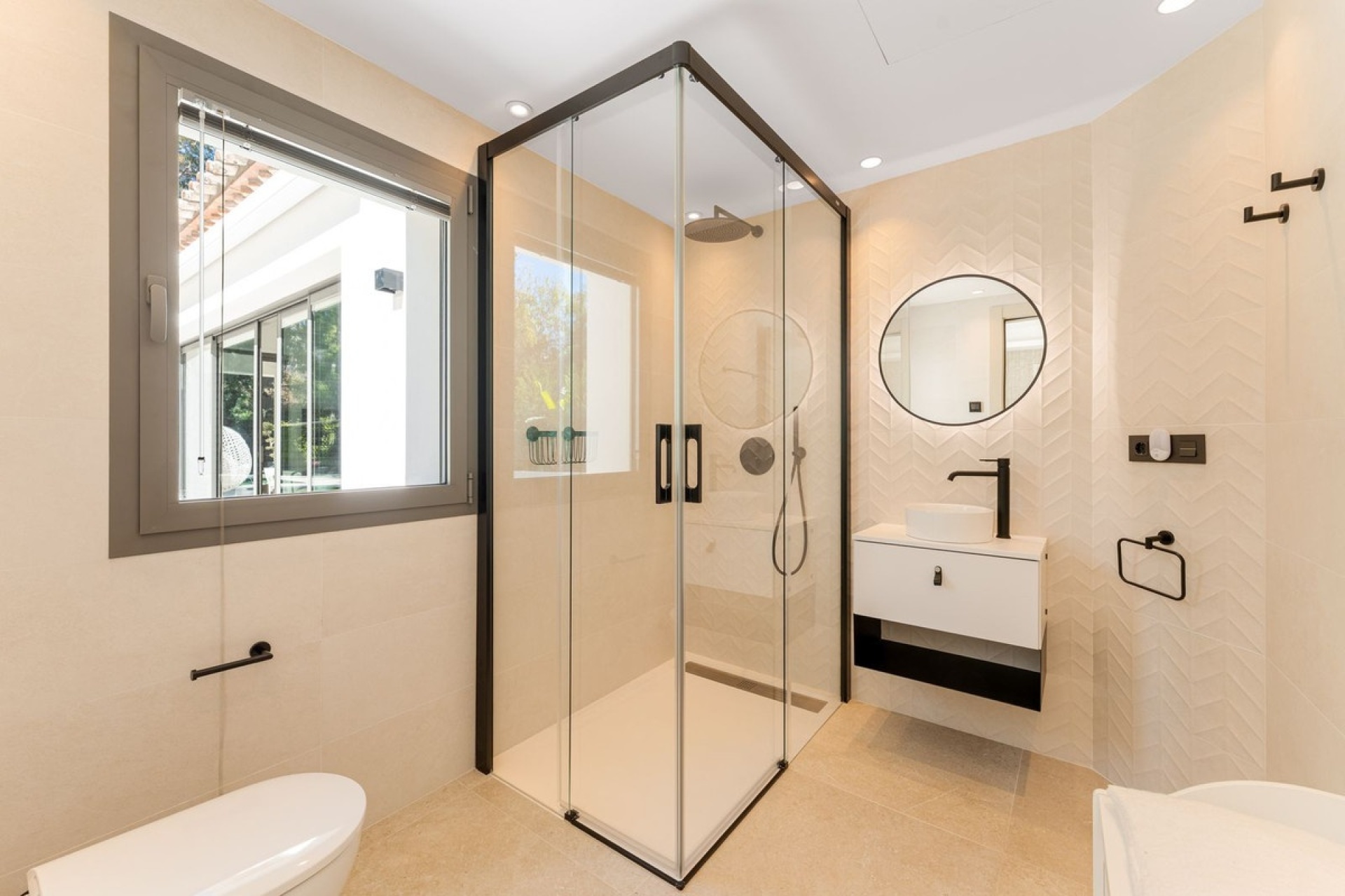 Resale - Villa - Marbella - Nueva Andalucía