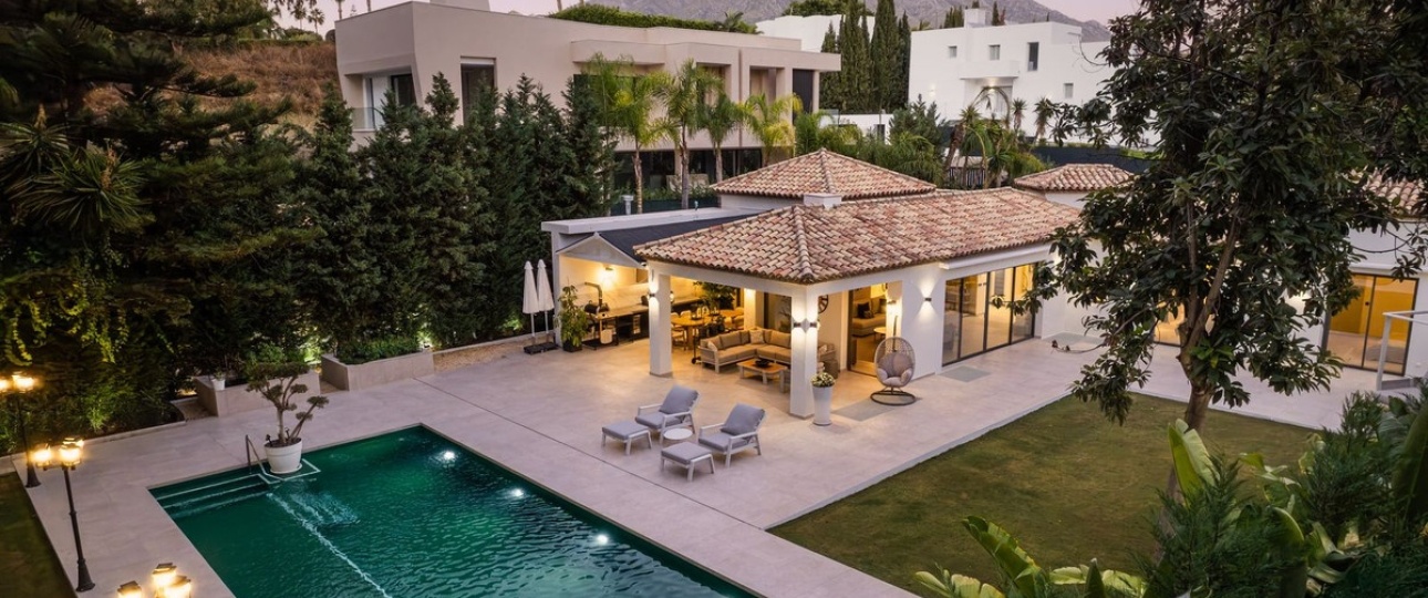 Resale - Villa - Marbella - Nueva Andalucía